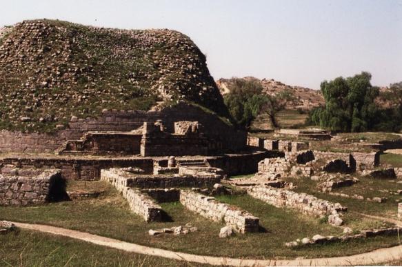 Takshashila – World’s Oldest University